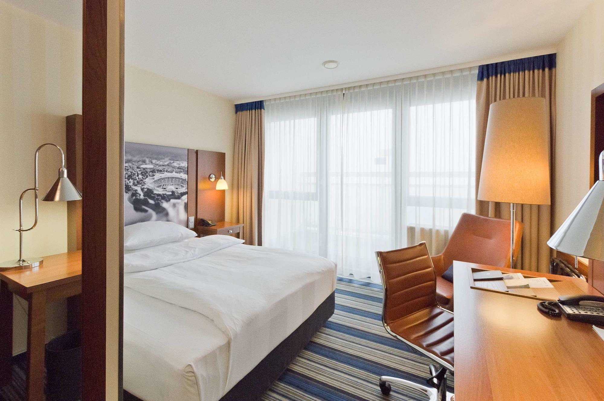 อาร์ตโฮเทล อนา อิม โอลิมเปียพาร์ค Hotel มิวนิก ภายนอก รูปภาพ