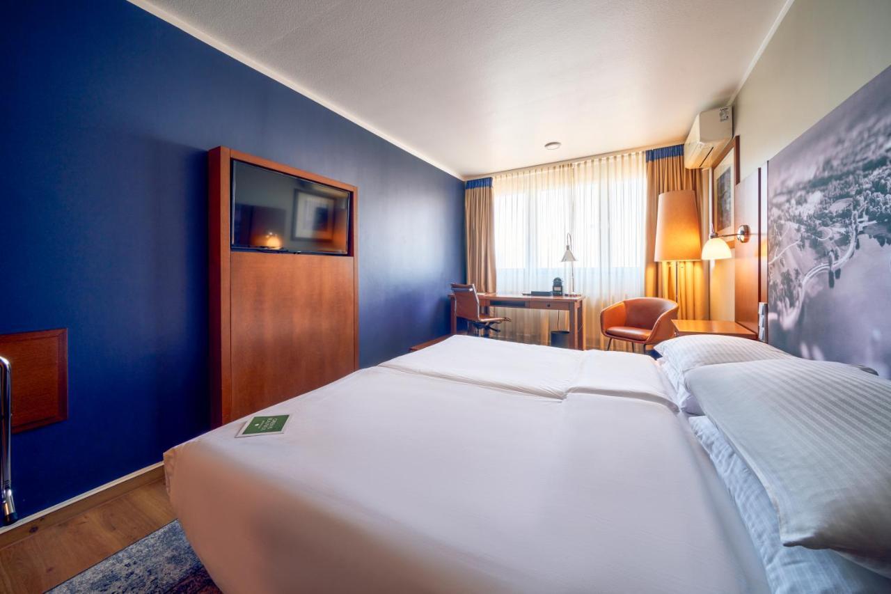 อาร์ตโฮเทล อนา อิม โอลิมเปียพาร์ค Hotel มิวนิก ภายนอก รูปภาพ