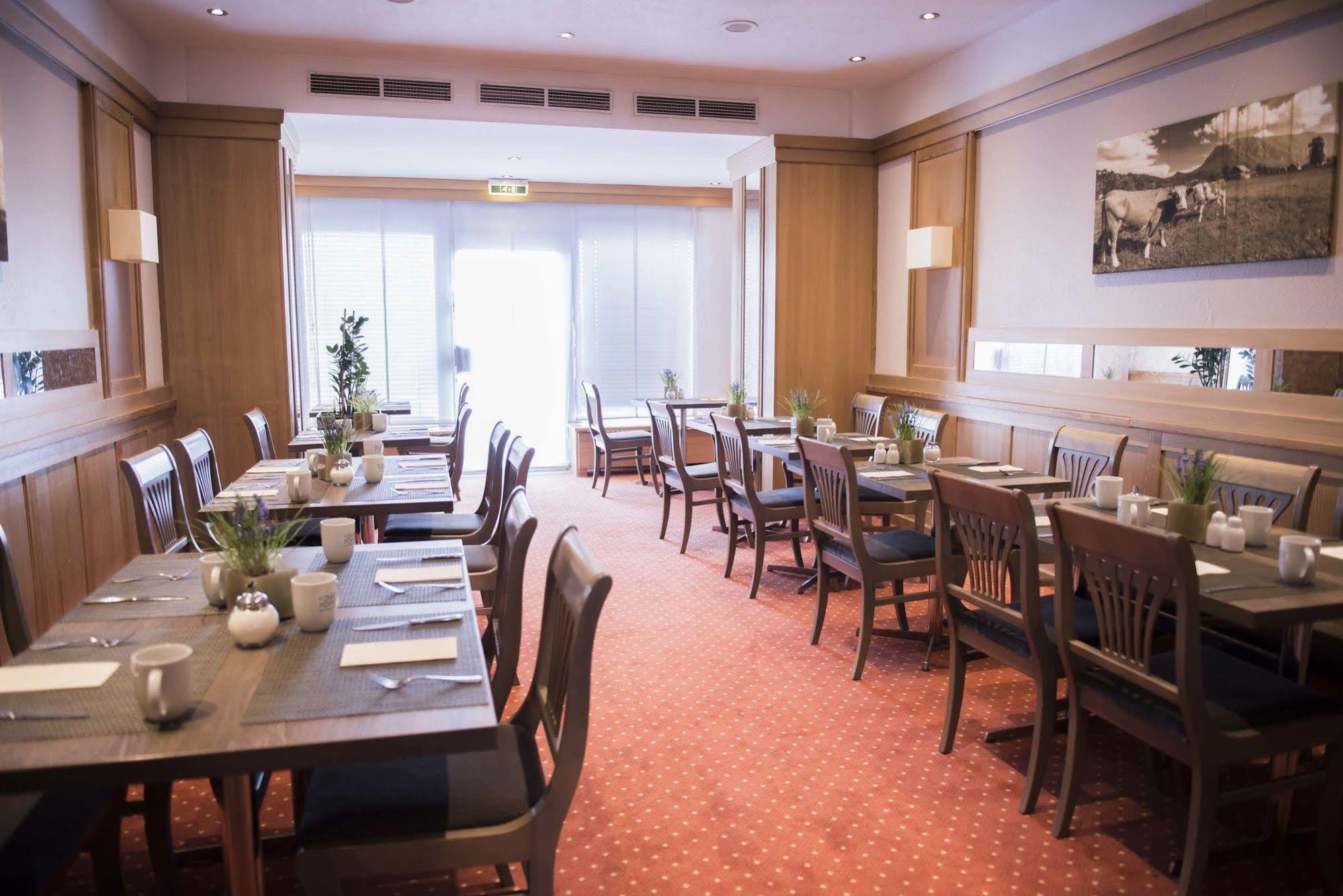 อาร์ตโฮเทล อนา อิม โอลิมเปียพาร์ค Hotel มิวนิก ภายนอก รูปภาพ